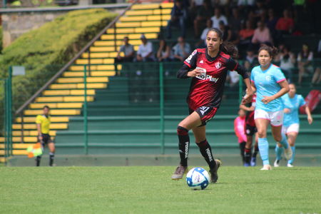Alison González durante el juego de la Jornada 2 del Torneo Apertura 2019 de la Liga BBVA MX Femenil, entre Atlas Femenil y Rayadas de Monte
