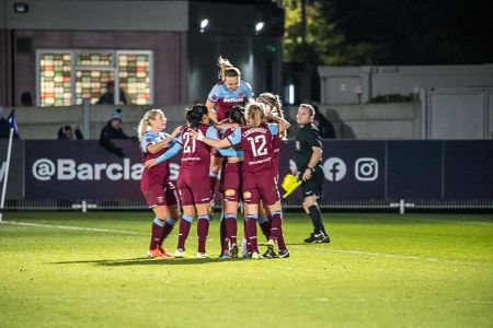 West Ham Women — West Ham Women, Manchester United Women