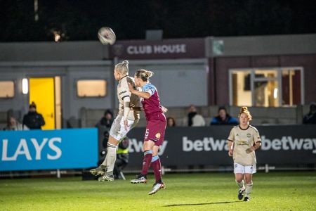 West Ham Women — West Ham Women, Manchester United Women