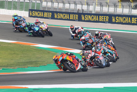 Salida en carrera de la categoría Moto2 — valencia — moto2, valencia, valenciagp