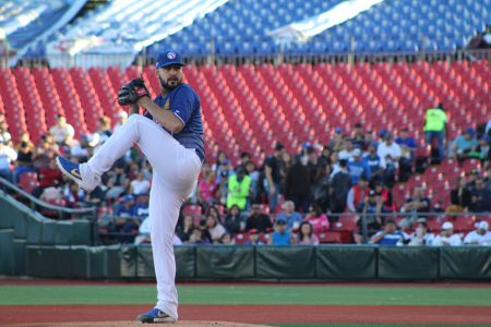 Felipe González durante el primer juego de la serie de la Liga Mexicana del Pacífico 2019-2020 entre Charros de Jalisco y Algodoneros de Gua