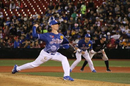 Cody Mincey durante el primer juego de la serie de la Liga Mexicana del Pacífico 2019-2020 entre Charros de Jalisco y Algodoneros de Guasave