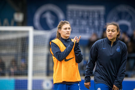 Hannah Blundell acknowledges the Chelsea fans — Chelsea FC — Chelsea FC, Reading FC, FAWSL