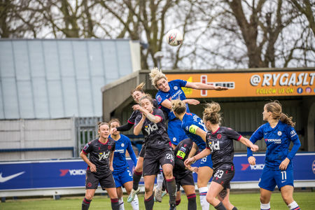 Millie Bright in an aerial duel — Chelsea FC — Chelsea FC, Reading FC, FAWSL