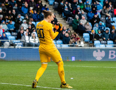 Ann-Katrin Berger celebrates Chelsea's goal during Manchester City Women vs Chelsea Women in the 2020 FA Women's Super League — Chelsea Wome