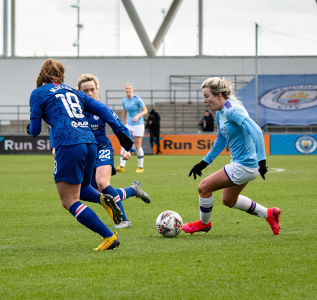 Lauren Hemp during Manchester City Women vs Chelsea Women in the 2020 FA Women's Super League — Chelsea Women — Manchester City Women, Chels