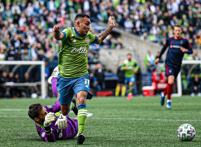 MLS — Seattle Sounders FC, Chicago Fire, MLS