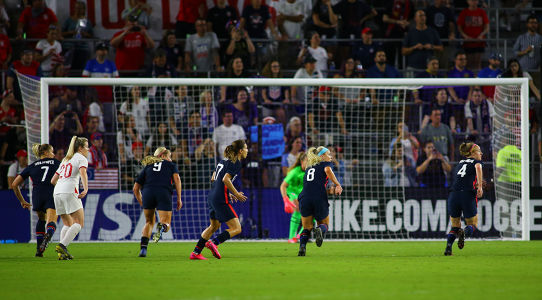 USWNT defends a corner kick — soccer — USWNT, soccer, She Belives Cup