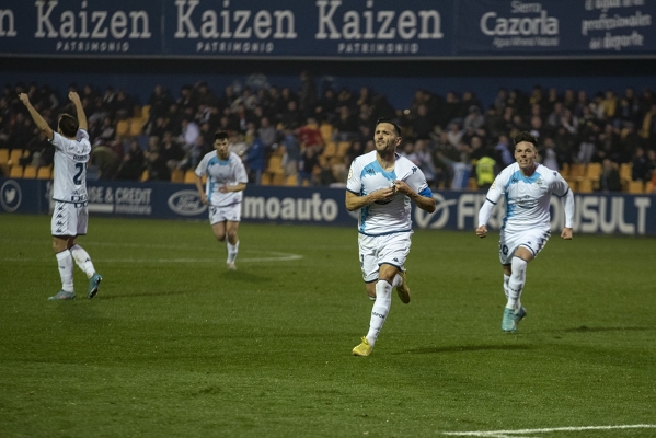 Alcorcón - Depor — photo 27