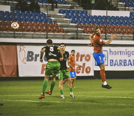 Pol Bueso — UD Ourense, CD Valladares, Tercera Federación