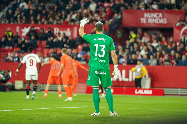 Sevilla FC - Celta de Vigo (J17 LaLiga EA Sports) — LaLiga — Sevilla FC, Celta de Vigo, LaLiga