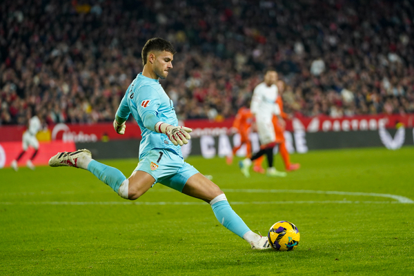 Sevilla FC - Celta de Vigo (J17 LaLiga EA Sports) — LaLiga — Sevilla FC, Celta de Vigo, LaLiga