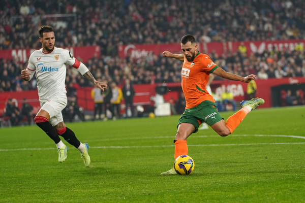 Sevilla FC - Valencia CF (J19 LaLiga EA Sports) — Sevilla FC — Sevilla FC, Valencia CF, LaLiga