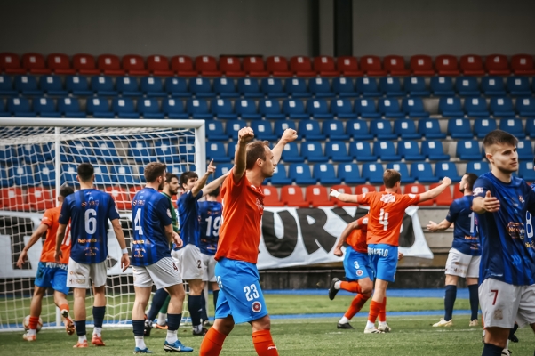 Álex Cabarcos — UD Ourense, CD Estradense, Tercera Federación