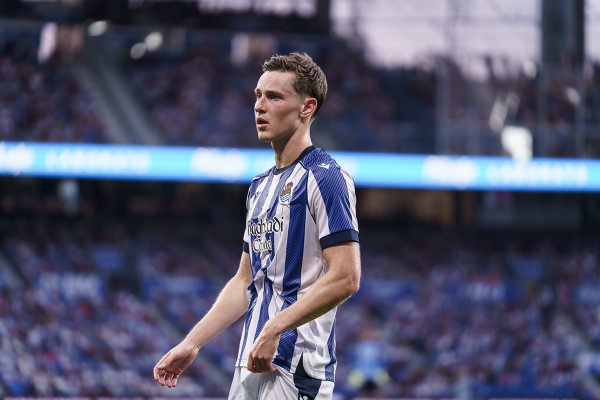 Benat Turrientes — RCD Espanyol — Real Sociedad, RCD Espanyol