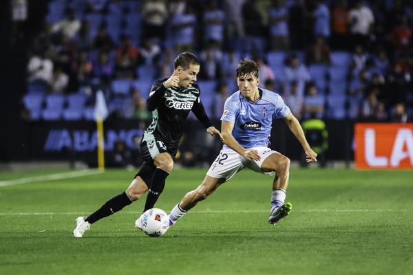 RC Celta - Real Betis Balompie - Jornada 6 Liga EA Sports — Real Betis Balompié — Real Betis Balompié, Rodrigo Riquelme, Javi Rodriguez