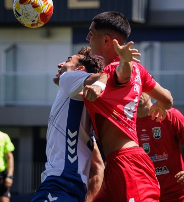 C.D Quintanar del Rey — C.D Tenerife B, C.D Quintanar del Rey, Víctor González