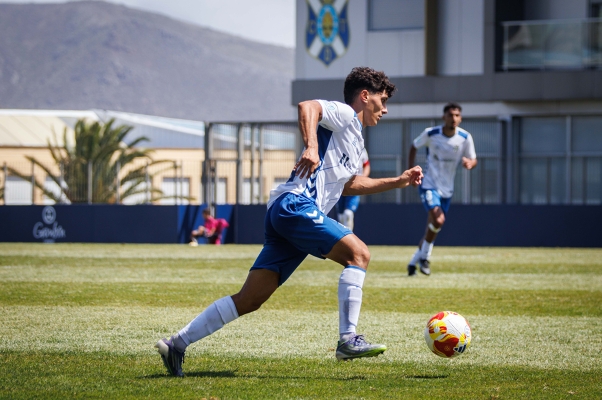 C.D Quintanar del Rey — Omar Sánchez, C.D Tenerife B, C.D Quintanar del Rey