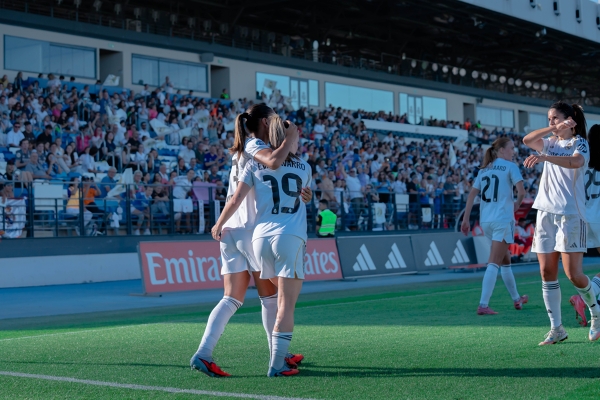 Liga F J3 | Real Madrid - Madrid CFF Women — Eva Maria Navarro — Real Madrid CF, Maëlle Lakrar, Eva Maria Navarro