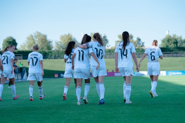 Liga F J3 | Real Madrid - Madrid CFF Women — Caroline Weir — Real Madrid CF, Sara Holmgaard, Hanna Bennison