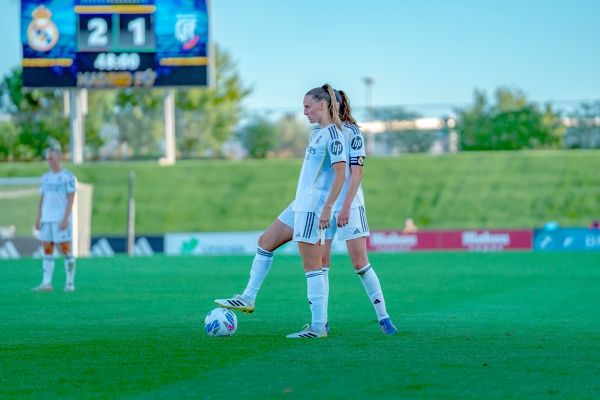 Liga F J3 | Real Madrid - Madrid CFF Women — Caroline Weir — Real Madrid CF, Sandie Toletti, Caroline Weir