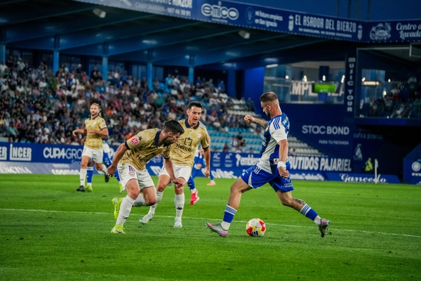 Estadio El Toralín — SDPonferradina, C.D Guadalajara, Estadio El Toralín