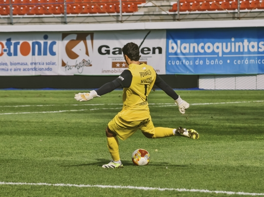 Manu Vizoso — UD Ourense, Marino de Luanco, Segunda Federación