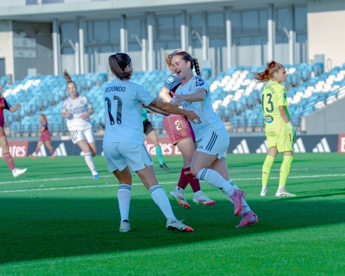Liga F J4 | Real Madrid - Deportivo De La Coruna Women — Sara Däbritz — Sara Däbritz, Alba Redondo, Real Madrid CF
