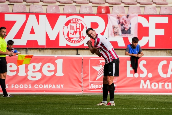 AD Mérida — AD Mérida, Zamora CF, 1ªRFEF