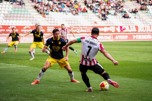 AD Mérida — AD Mérida, Zamora CF, 1ªRFEF