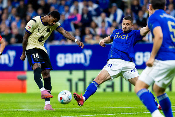 Real Oviedo - FC Barcelona - Jornada 6 - La Liga EA Sports — Real Oviedo — Marcus Rashford, FC Barcelona, Leander Dendoncker