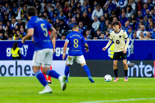Real Oviedo - FC Barcelona - Jornada 6 - La Liga EA Sports — Pedri — Pedri, FC Barcelona, Santi Cazorla