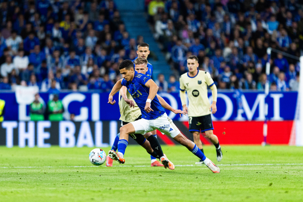 Real Oviedo - FC Barcelona - Jornada 6 - La Liga EA Sports — Real Oviedo — Ilyas Chaira, Real Oviedo