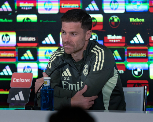 Ruenda De Prensa Xabi Alonso | Real Madrid LaLiga — Xabi Alonso — Xabi Alonso, Real Madrid CF