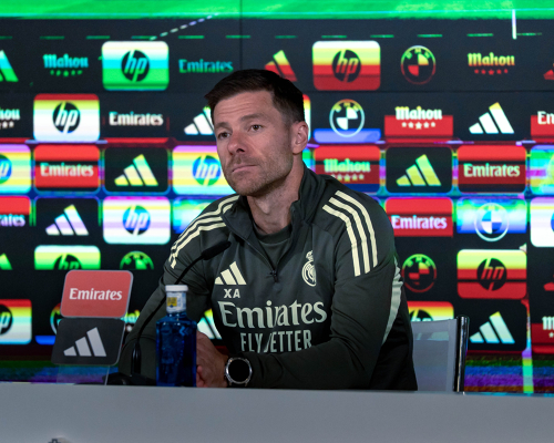 Ruenda De Prensa Xabi Alonso | Real Madrid LaLiga — Xabi Alonso — Xabi Alonso, Real Madrid CF