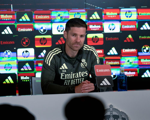 Ruenda De Prensa Xabi Alonso | Real Madrid LaLiga — Xabi Alonso — Xabi Alonso, Real Madrid CF
