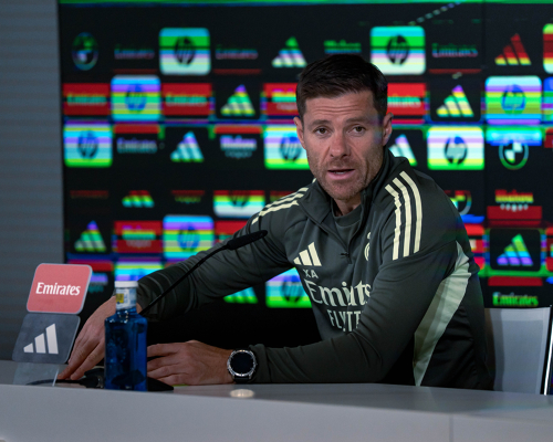 Ruenda De Prensa Xabi Alonso | Real Madrid LaLiga — Xabi Alonso — Xabi Alonso, Real Madrid CF
