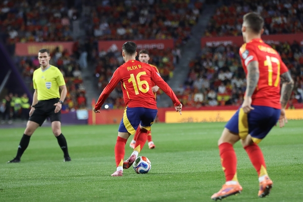 Alex Baena — Alex Baena, selección española de fútbol