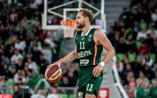Cedevita Olimpija Ljubljana vs Crvena Zvezda — Cedevita Olimpija Ljubljana vs Crvena Zvezda, Jaka Blazic, Stefan Miljenovic