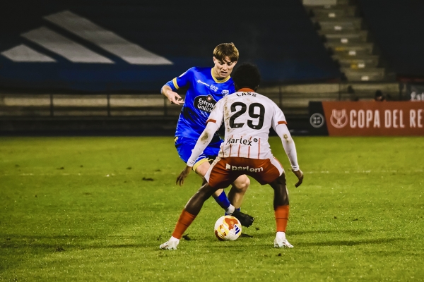 Álvaro Yuste — Ourense CF, Girona FC, Copa del Rey