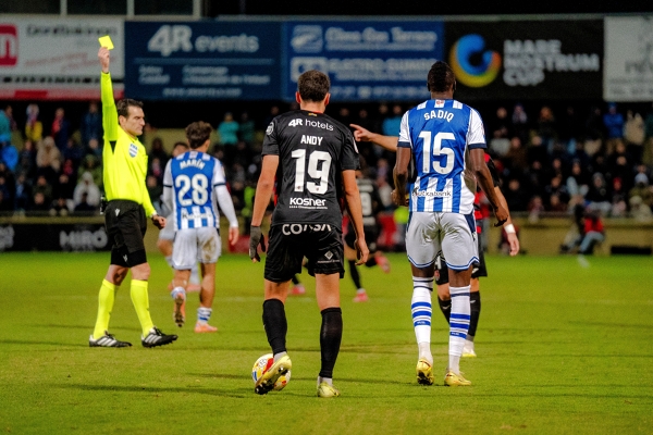 Reus Reddis — Reus Reddis, Real Sociedad, Umar Sadiq