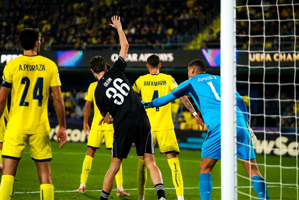 Villareal CF — Villareal CF, FC Copenhague, Luiz Junior