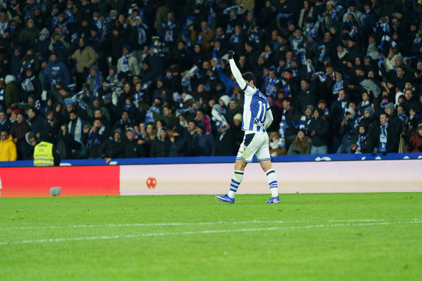 Gonçalo Guedes — Real Sociedad, Atletico Madrid
