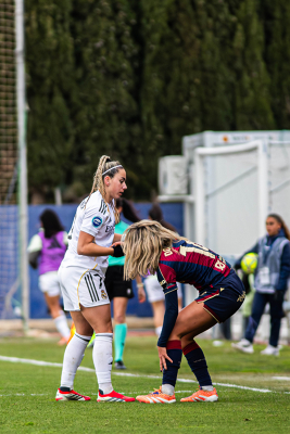 Liga F J16 | Levante UD 1 - 2 Real Madrid — Athenea del Castillo — Athenea del Castillo, Dolores Silva