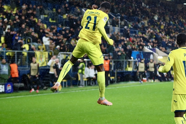 Villarreal CF — Tani Oluwaseyi, Villarreal CF