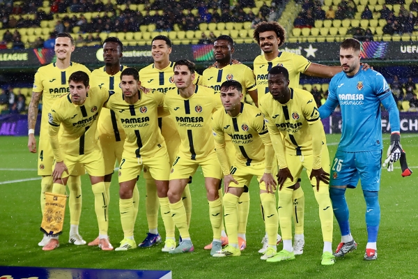 Villarreal CF — Sergi Cardona, Arnau Tenas, Villarreal CF