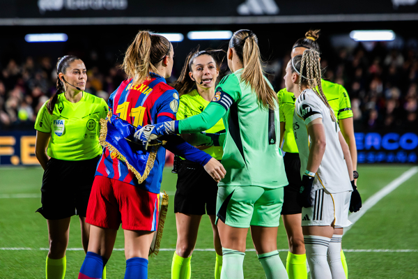 Final Supercopa de España femenina | Fc Barcelona 2 - 0 Real Madrid — Alexia Putellas — Alexia Putellas, Misa Rodríguez, Athenea Del Castill