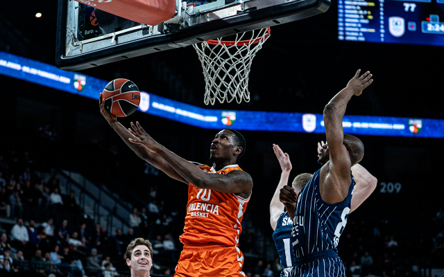 Valencia Basket — Omari Moore, Valencia Basket, Anadolu Efes Istanbul vs Valencia Basket