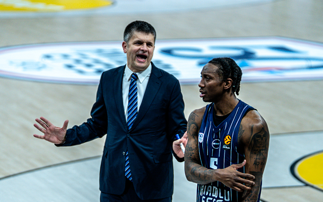 Valencia Basket — Saben Lee, Valencia Basket, Anadolu Efes Istanbul vs Valencia Basket