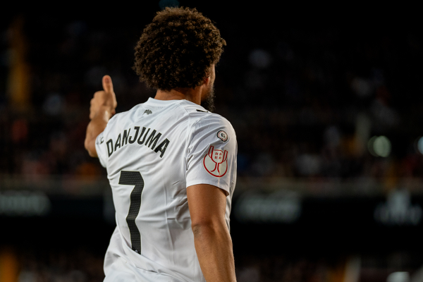 Valencia CF — Valencia CF, Arnaut Danjuma